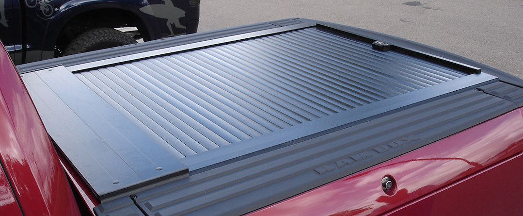 Truck Covers Usa Cr303mt Tonneau Cover||cr103mt.Jpg||85||tcucr303mt||2261378