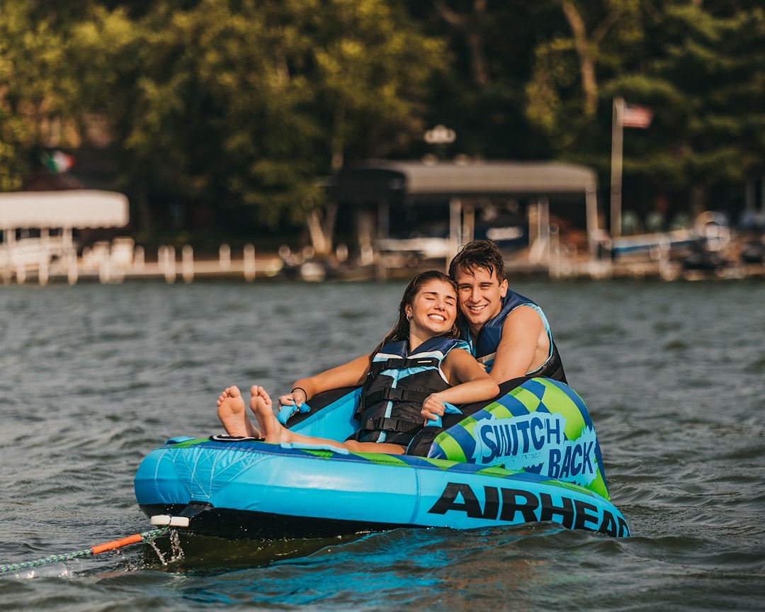 Airhead 30053-06-A-Bl Pfd - Personal Floatation Device||airhead_Lifestyle_Wisconsin_21_Towables -23.Jpg||95||a4m3005306abl||946299