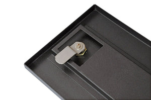 Dee Zee Dz95d Tool Box||tb-Specialty-Wheelwell-95d-05.Jpg||89||d3795d||1077714
