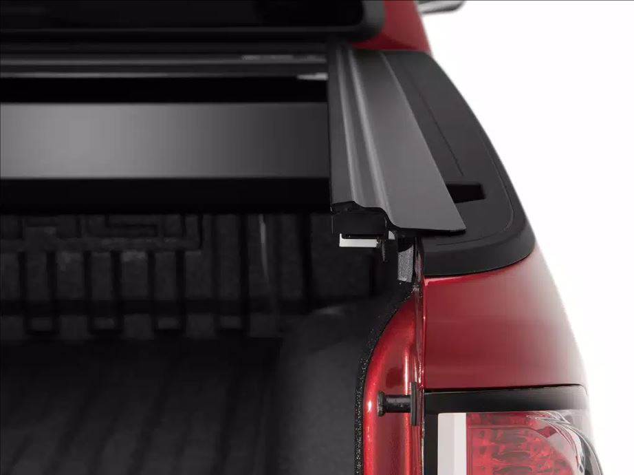 Retrax 80490 Tonneau Cover||580490_8.Jpg||93||rtx80490||1739929