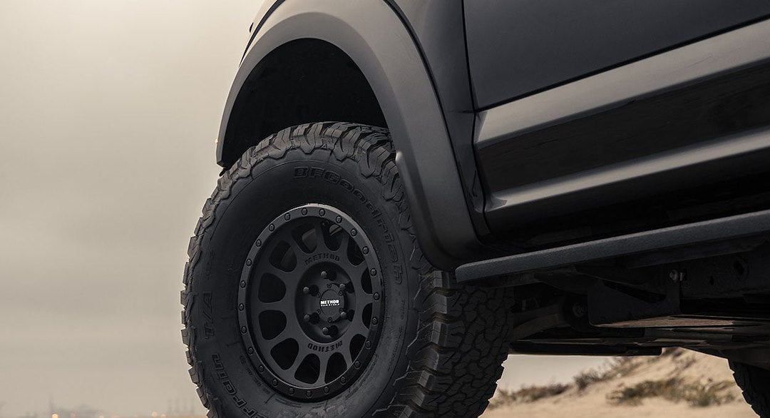 Method Race Wheels Mr305785601000 Wheel||305nv_Wheel_Matte Black With Gloss Black Bead Lock Ring_Feature_2.Jpg||90||mrw0578560100||2139662