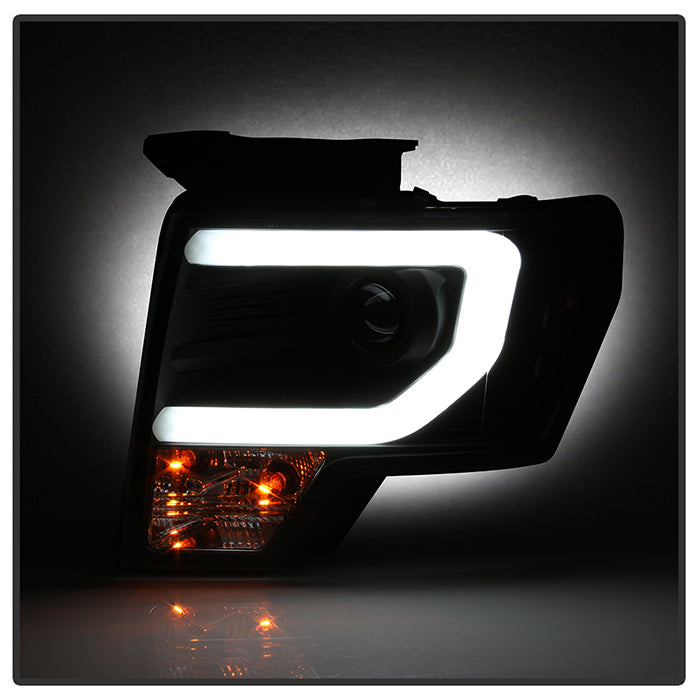 Product of Spyder Automotive 5077592 Headlight Assembly