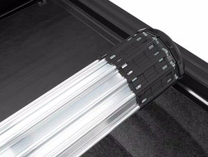 Bak Industries 39324 Tonneau Cover||revolverx2_Tonneau Cover_14.Jpg||95||b6539324||1766384