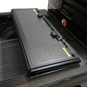 Westin Automotive 19-44165 Tonneau Cover||19-44165_P03_8.Jpg||95||w161944165||1792275