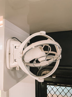 Caframo Limited 7010cawbx Fan||7010cawbx_Lifestyle_Sirocco Ii_3.Jpg||91||c4p7010cawbx||1714499
