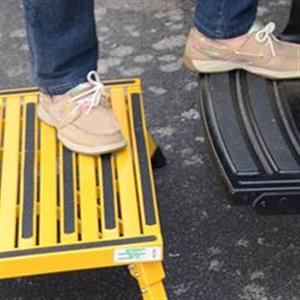 Safety Step F-102705 Grip Tape||f-102705.Jpg||85||s2hf102705||1706992