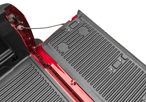 Rugged Liner F65u15 Bed Liner Component||rl_Liner_Fordraptor_Tailgate.Jpg||92||rglf65u15||1065025