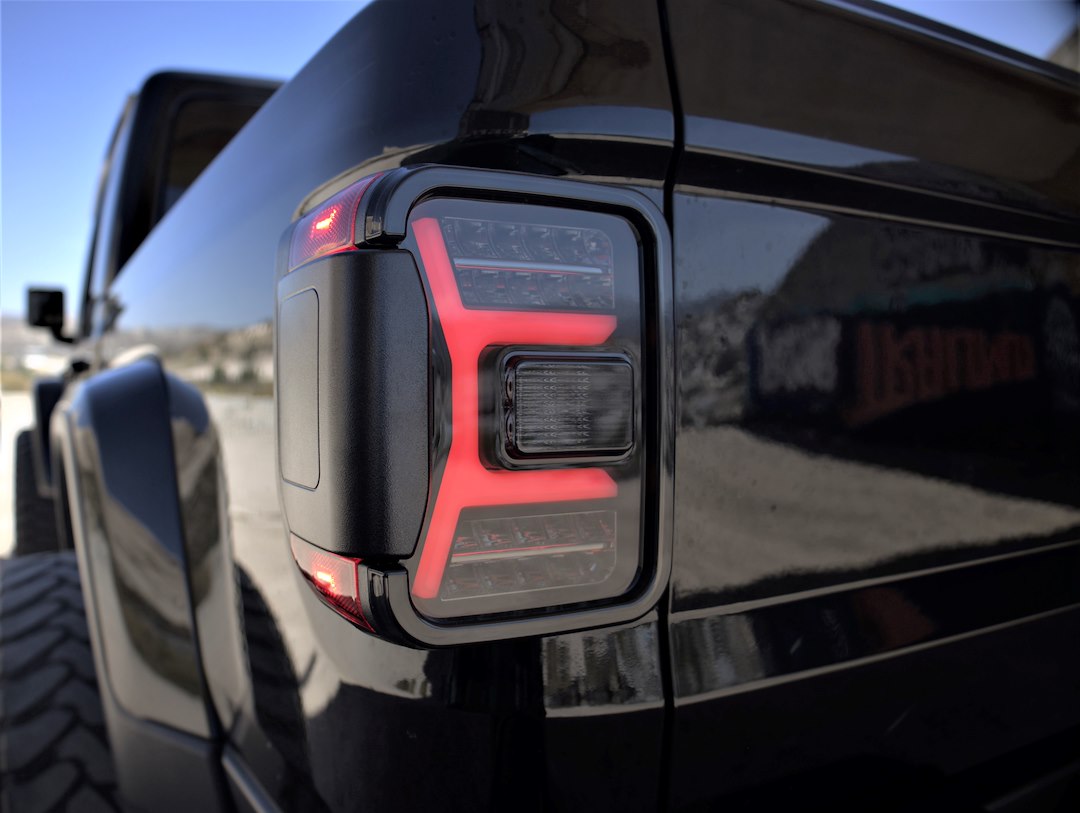 Product of Winjet Renegade CTRNG0669-BS-SQ Tail Light Assembly 