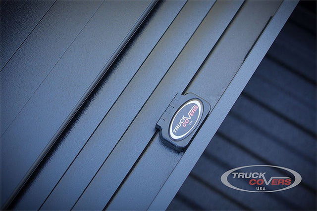 Truck Covers Usa Cr103 Tonneau Cover||cr103_1.Jpg||86||tcucr103||2261322