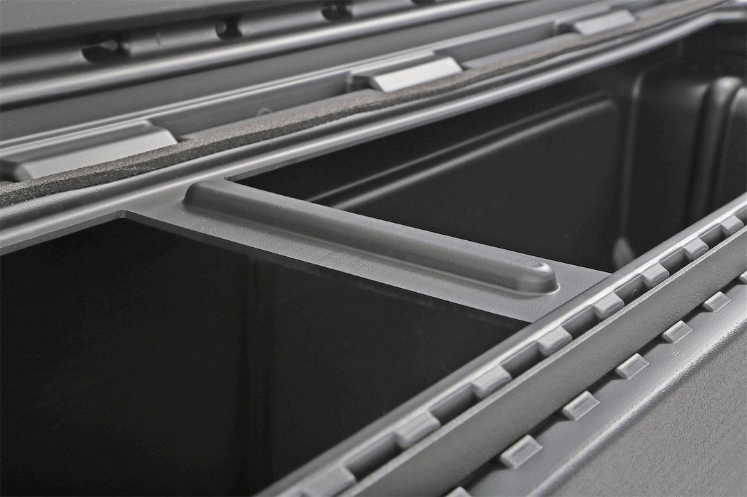 Dee Zee Dz6163p Tool Box||tb-Poly-Crossover-Dz6170p-07.Jpg||91||d37dz6163p||1179737