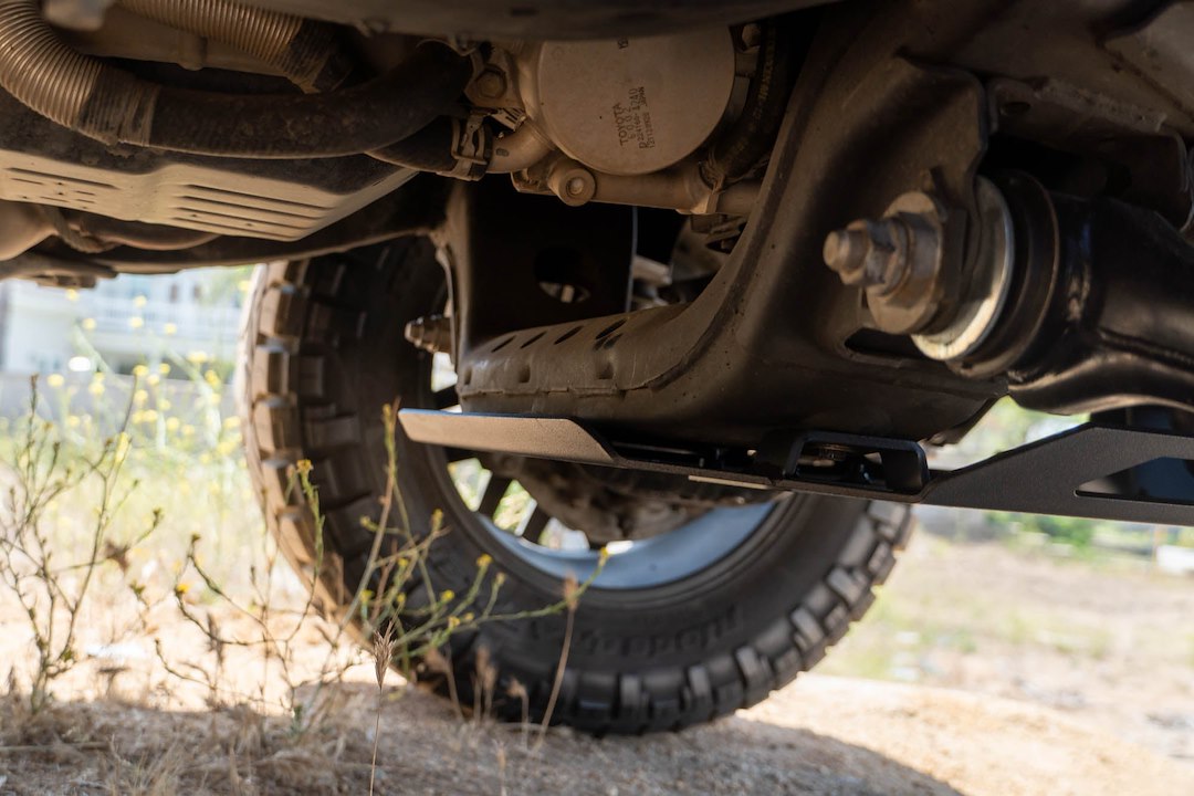 Dv8 Offroad Sptt1-04 Skid Plate||2016-2023-Toyota-Tacoma-Front-Skid-Plate-Installed-5.Jpg||93||dv8sptt104||1629072
