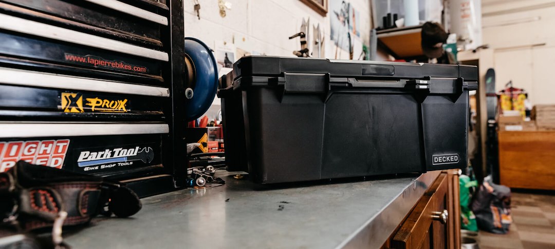 Product of Decked A0010-SIXR-BLK Sixer 16 Standard Profile Toolbox 