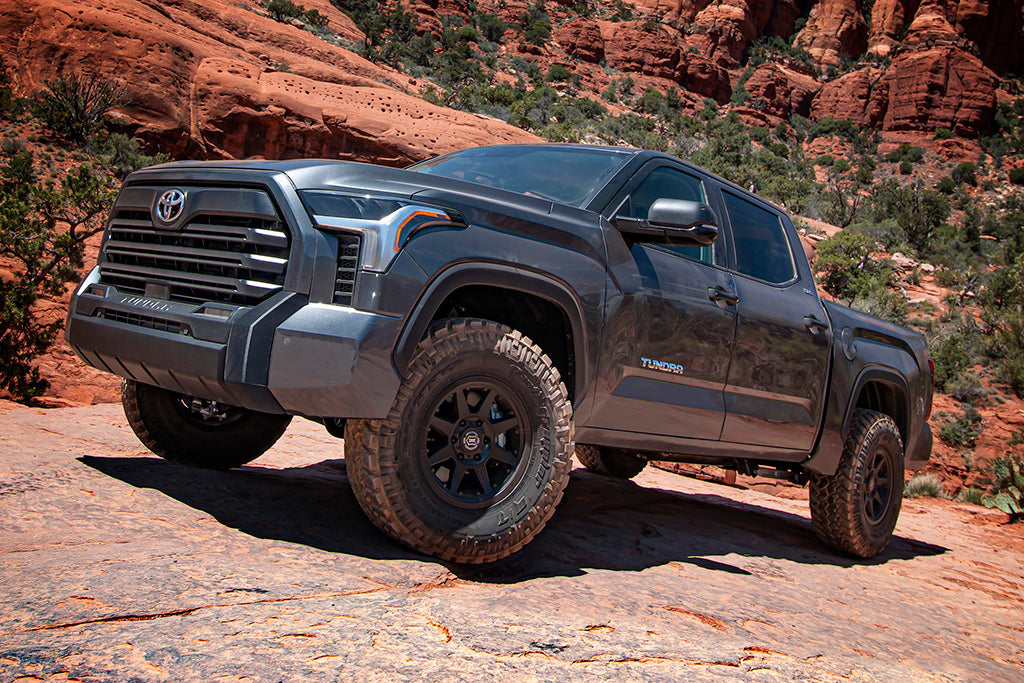 Icon Vehicle Dynamics 58671 Coil Over Shock Absorber||k53191_Lifestyle01_Web_Large.Jpg||91||i4358671||1003125