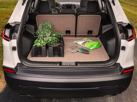 Weathertech (Usa) 431716im Cargo Area Liner||jeep_Cherokee_22_Seatback Cargo Liner Hp_Gardening_Driveway_Tan_Original File.Jpg||85||w24431716im||2266635