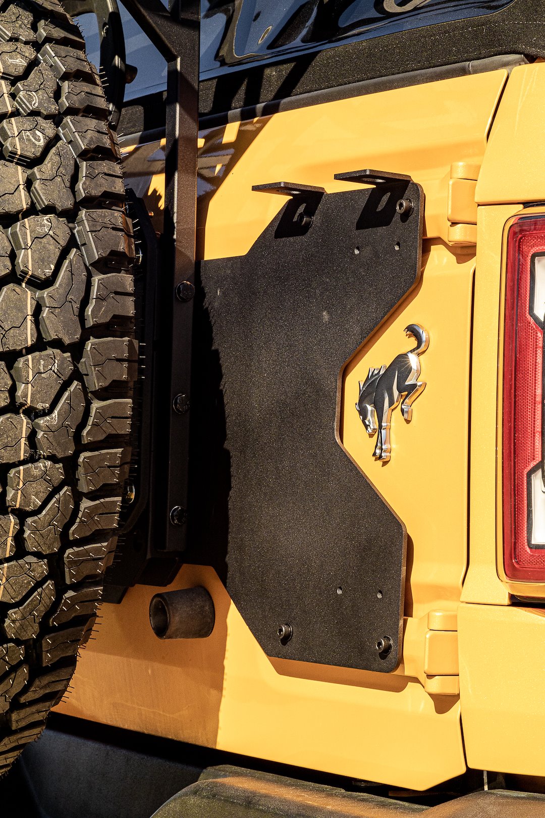 Advanced Accessory Concepts 49001630 Spare Tire Carrier Reinforcement Bracket||49001630_5.Jpg||90||aac49001630||909785