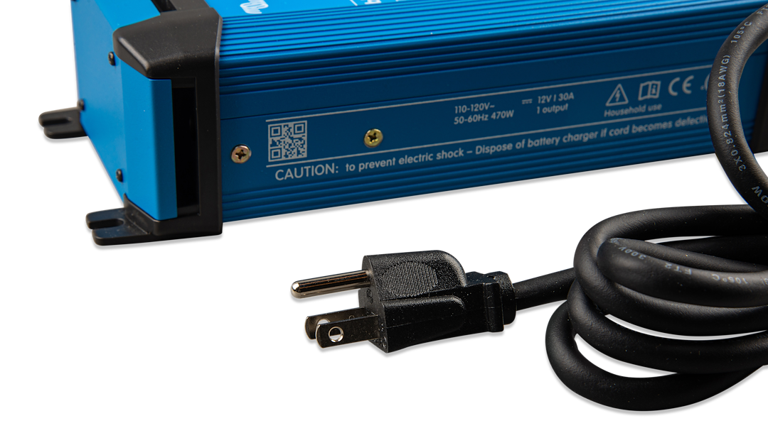 Victron Energy Bpc123048102 Battery Charger||blue Smart Ip22 Charger 12v 30a (1) 120v (Close-Up).Png||90||vicbpc1230481||1513143