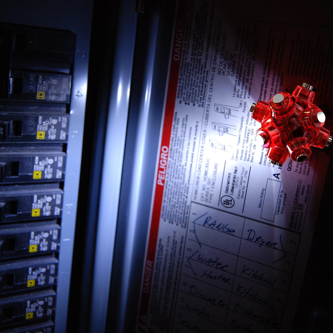 Stkr Concepts 00105 Flashlight||stkr_Magnetic_Light_Mine_Fuse_Box.Jpg||95||s8k00105||874256