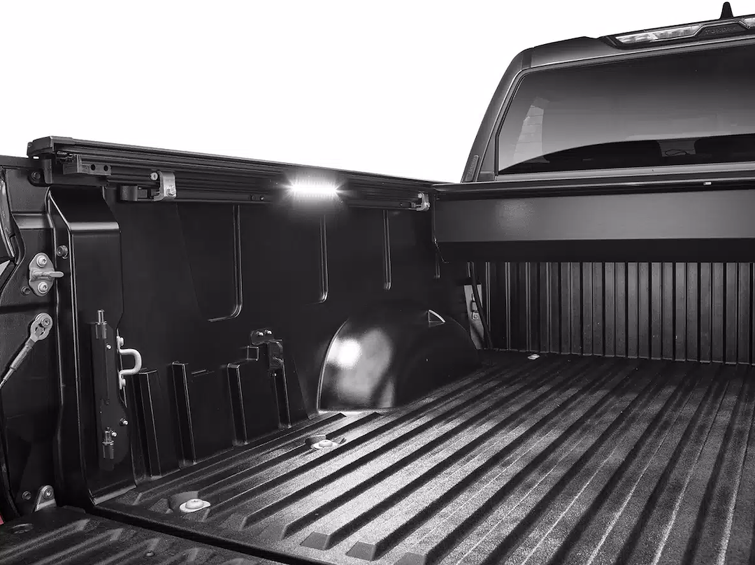 Retrax Eq0244 Tonneau Cover||eq0244_9.Png||94||rtxeq0244||1739944