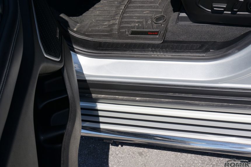 Product of Romik USA 21317418 RB2 Series Running Board 