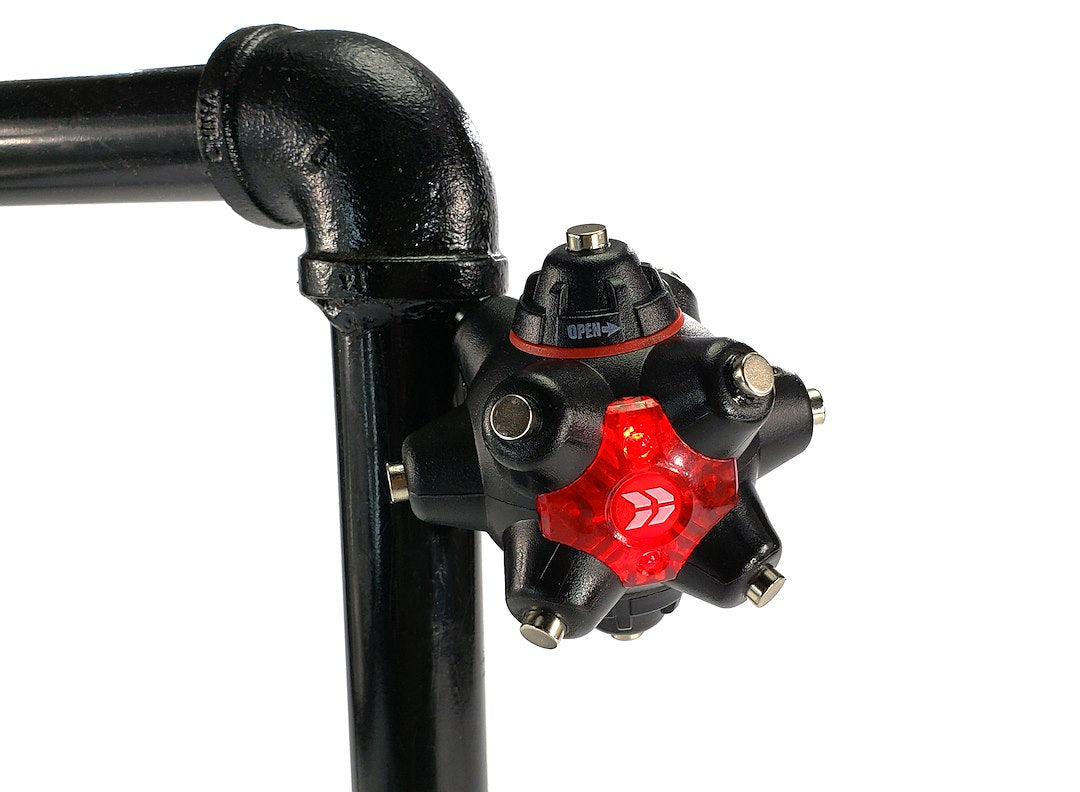 Stkr Concepts 00107 Flashlight||_Stkr_Promine_Back_Magnetic.Jpg||87||s8k00107||1378431