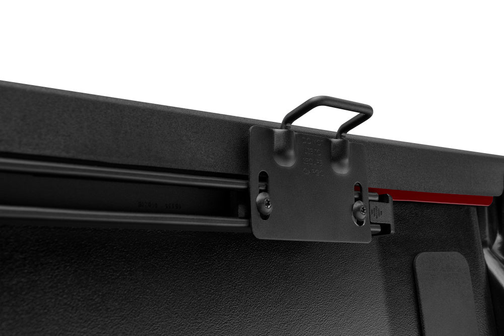 Extang 90835 Tonneau Cover||ex_Trifectalx_Tacomared_Strikerplate.Jpg||91||e1890835||1586902