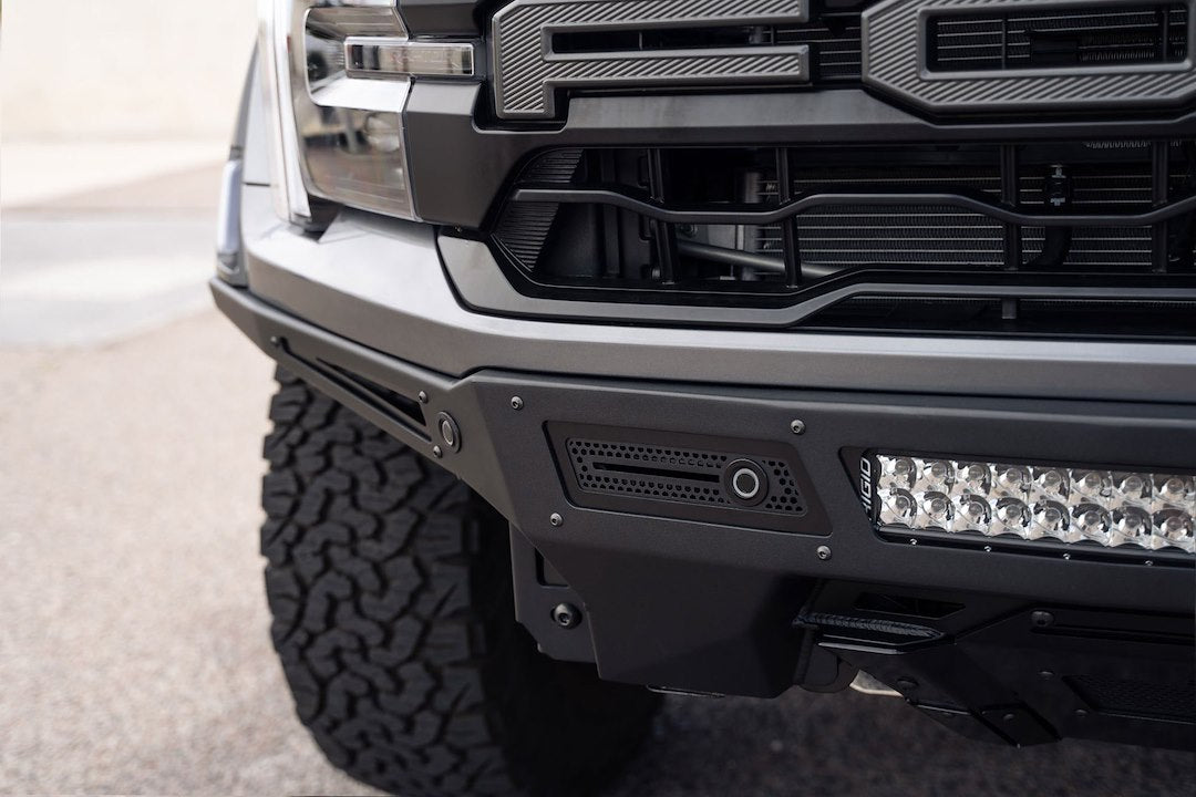 Addictive Desert Designs F210185080103 Bumper||2024_Ford-F-150-Raptor-Rock-Fighter-Front-Bumper-Outdoor-06.Jpg||95||addf210185080||2132672