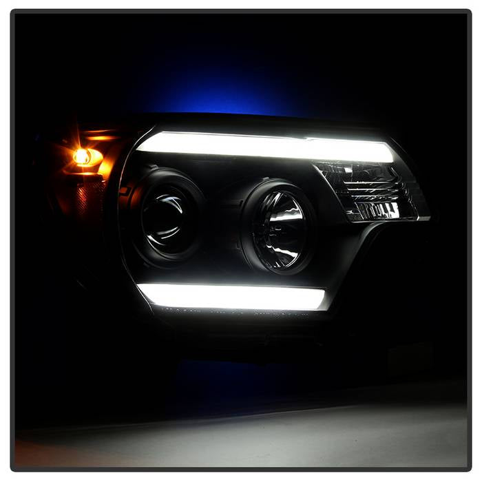 Product of Spyder Automotive 5081711 Headlight Assembly