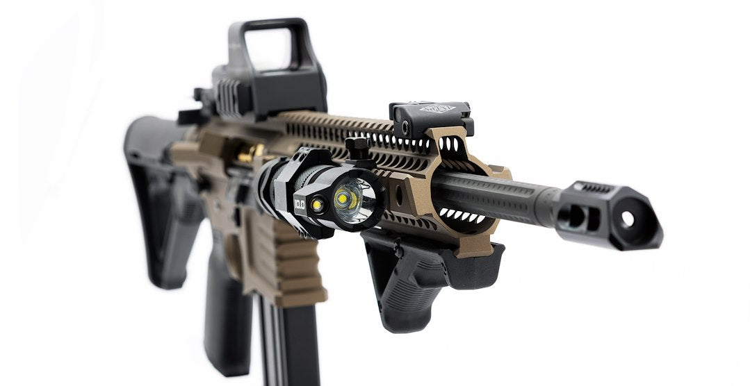 Stkr Concepts 00120 Flashlight||bamff_10.0_Tactical_Flashlight_Gun Mount_1.Jpg||88||s8k00120||1152873