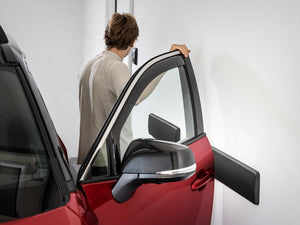 Weathertech (Usa) 81gwp01 Door Protector||81gwp01_2.Jpg||87||w2481gwp01||2267798