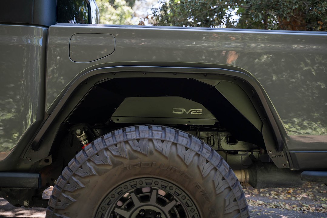 Dv8 Offroad Infend-07rb Inner Fender||jeep-Gladiator-Jt-Rear-Inner-Fenders-Installed-12.Jpg||93||dv8infend07rb||1627788