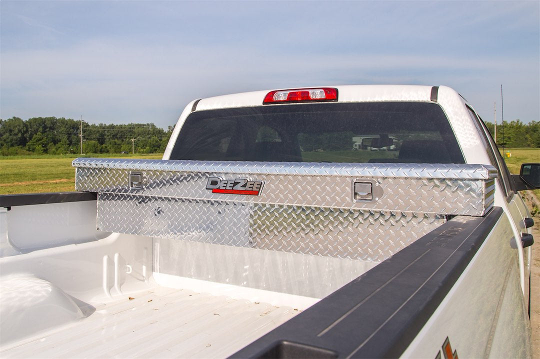 Dee Zee Dz8170 Tool Box||tb-Red-Crossover-Dz8170-06.Jpg||90||d378170||1662475
