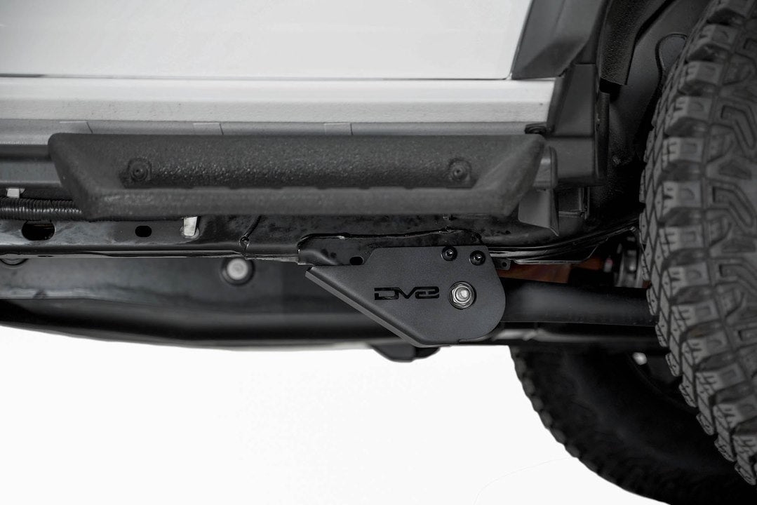 Dv8 Offroad Spbr-06 Skid Plate||2021-2023-Ford-Bronco-Frame-Side-Trailing-Arm-Skid-Plate_Installed-03.Jpg||94||dv8spbr06||1628969