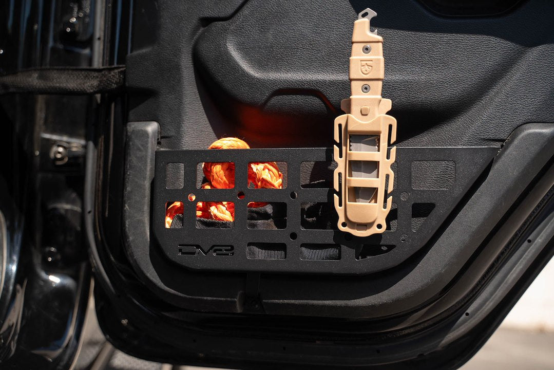 Dv8 Offroad Mpjl-08 Molle Cargo Panel||wrangler-Jl-Gladiatorjt-Slim-Rear-Door-Molle-Pockets-Installed-9.Jpg||95||dv8mpjl08||1628358