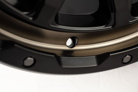 Product of Grid Wheels 17x9 Black Wheel - 6x5.31 Bolt Pattern 