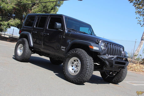 Product of MaxTrac 949832 Lift Kit Suspension 