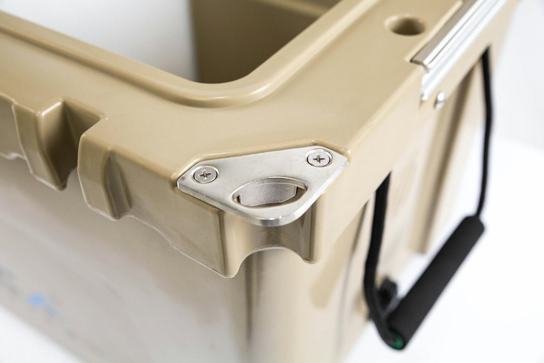 Iconic Accessories 810-1070 Beverage Cooler||810-1070_7.Jpg||92||ixd8101070||1475357
