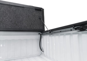 Undercover Ux32011 Tonneau Cover||uc_Ultraflex_19rambox_Details_03draintube.Jpg||88||u19ux32011||1102235