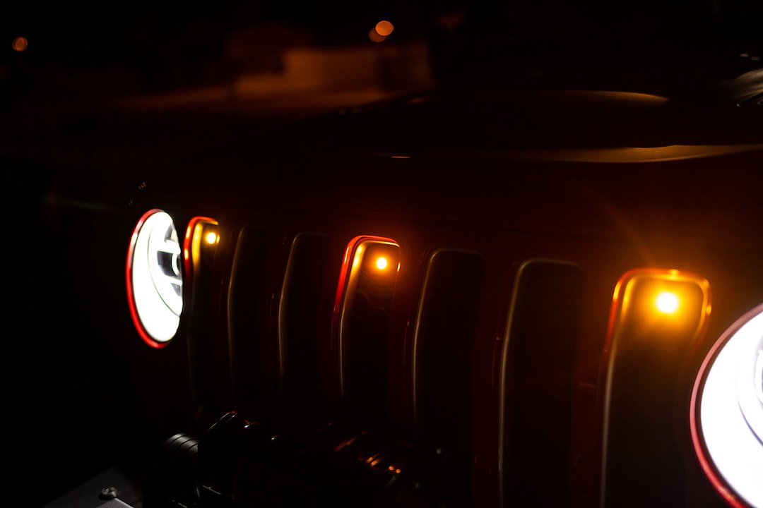 Dv8 Offroad Grjl-02 Grille Light - Led||wrangler-Jl-Amber-Grille-Marker-Lights.Jpg||91||dv8grjl02||1774798