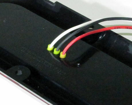 Product of Peterson Mfg. V423xr-4 Trailer Light