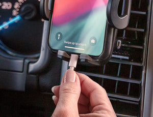 Husky Liner 87000 Cell Phone Mount||husky_Phone_Holder_Charging-Port_Zz1.Jpg||88||h2187000||1535614
