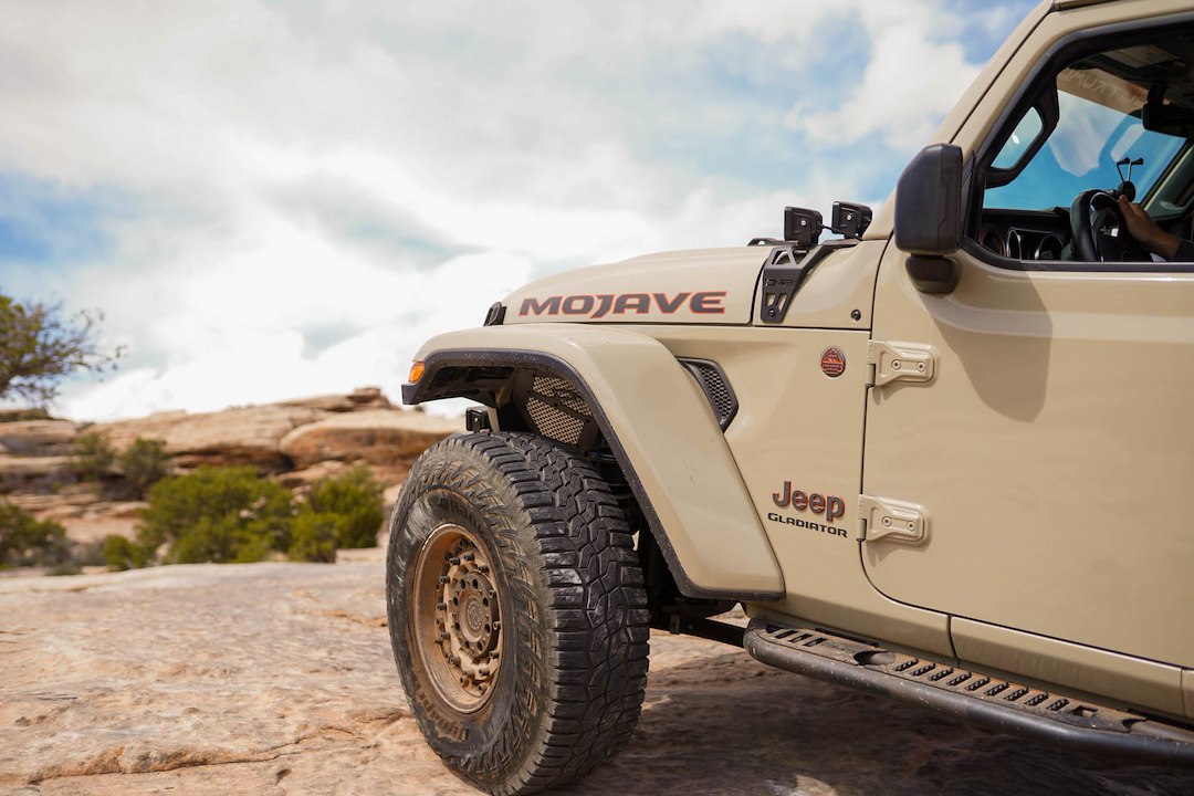 Dv8 Offroad Infend-06fb Inner Fender||off-Road-Jeep-Wrangler-Jl-_-Gladiator-Jt-Front-Inner-Fenders-6.Jpg||95||dv8infend06fb||1627785