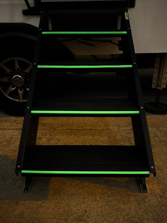 Pop Step Psnl-20 Entry Step Light||psnl-20.Jpeg||85||poppsnl20||2258058