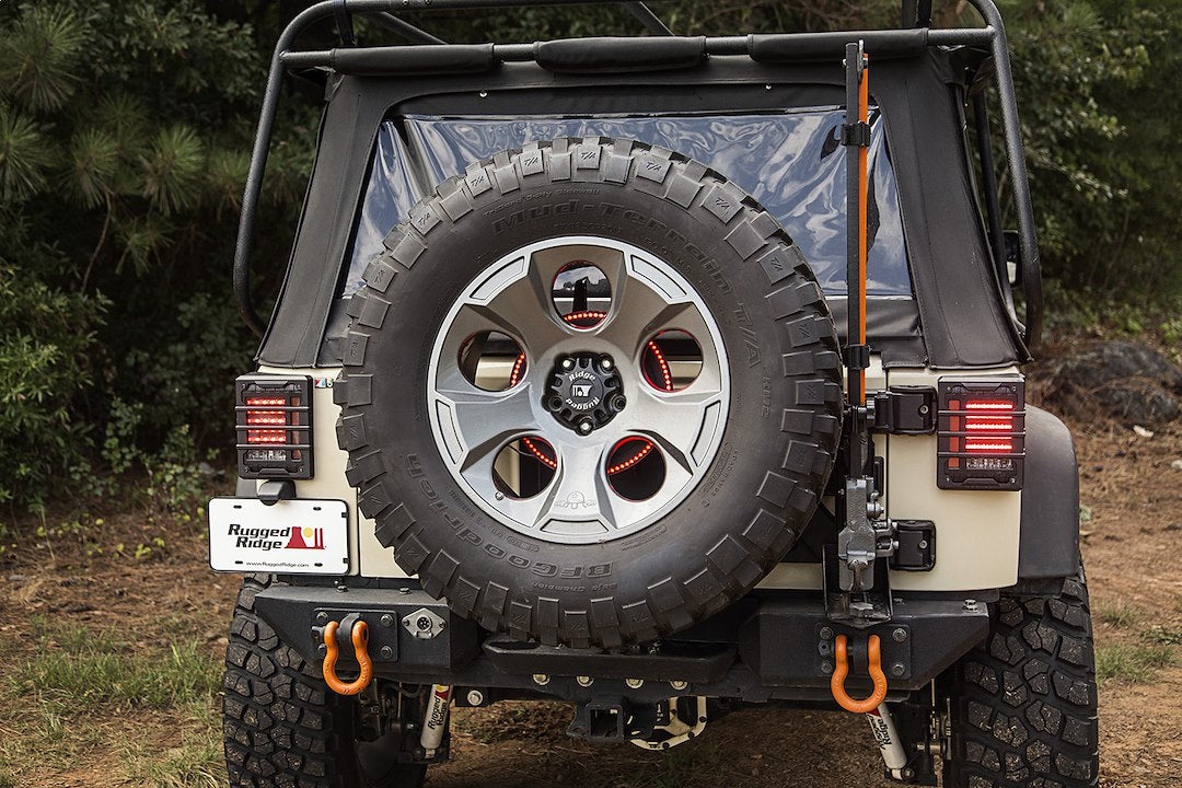 Rugged Ridge 11585.04 Spare Tire Brake Light||11585_04_Installed2.Jpg||89||o311158504||1568623