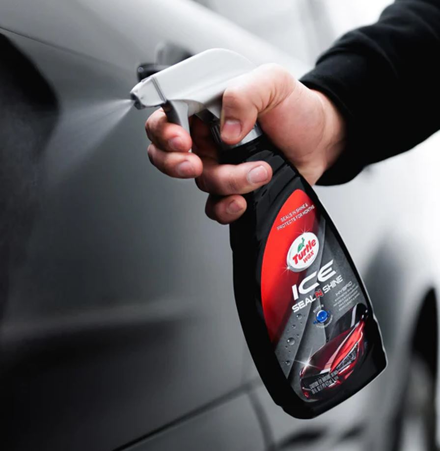 Product of Turtle Wax Inc. 50984 Polishing Compound