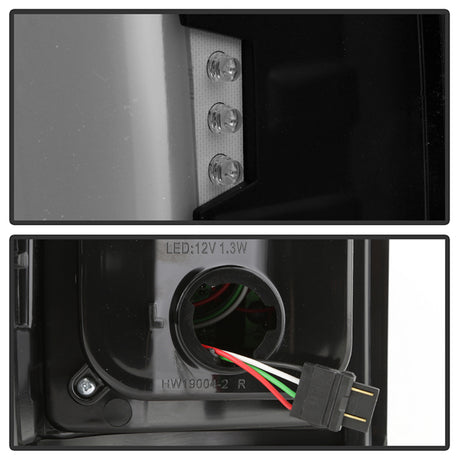 Product of Xtune 9050725 Version 2 Tail Light Assembly 