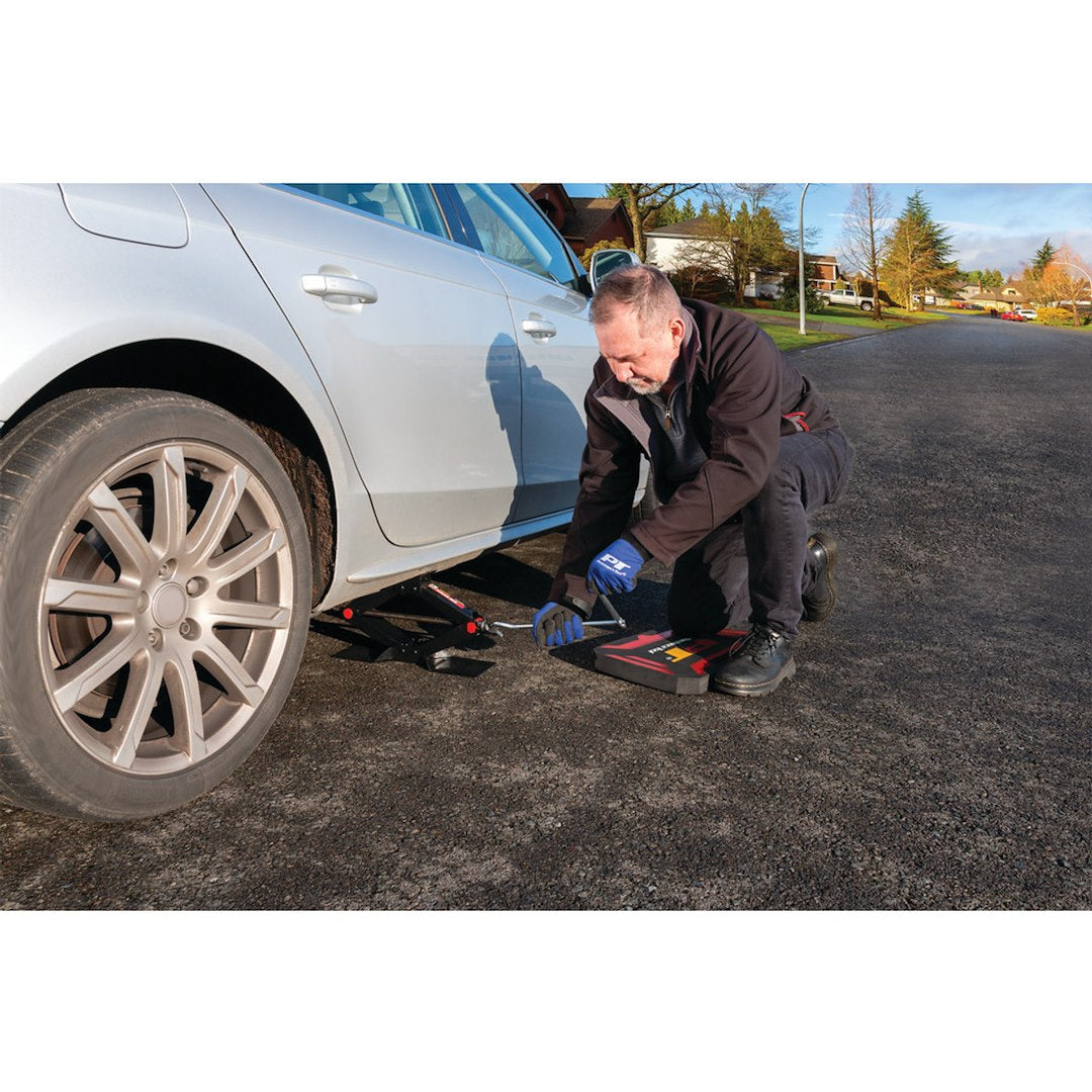 Product of Performance Tool W1600 Jack