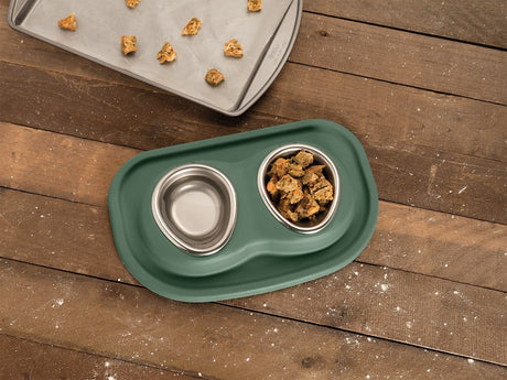 Weathertech (Usa) Dhc1604hghg Pet Dish||dhc1604hghg_Catnip_Croutons-3_Doublelow_Cookie_Sheet.Jpg||86||w24hc1604hghg||1505776