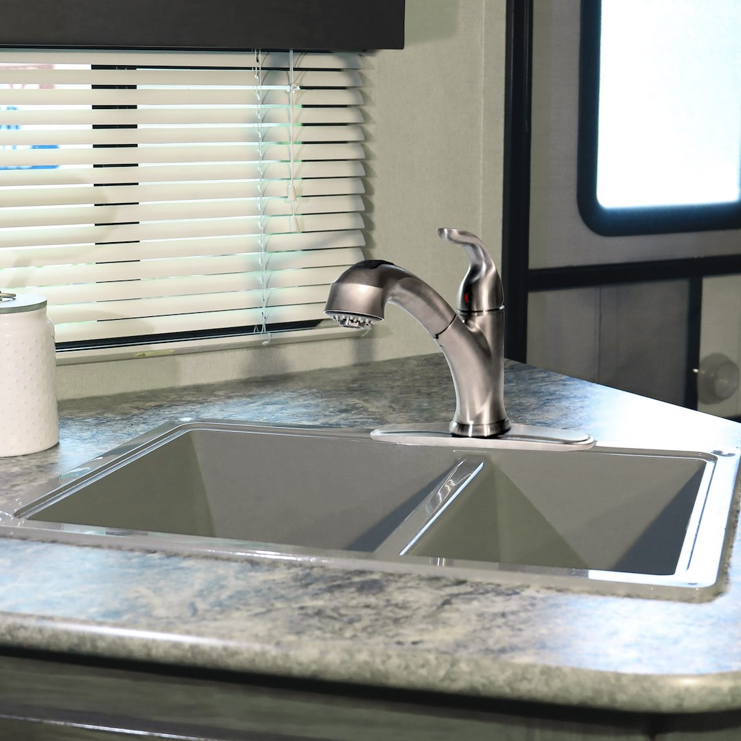 Product of Phoenix Products Pf231441 Faucet