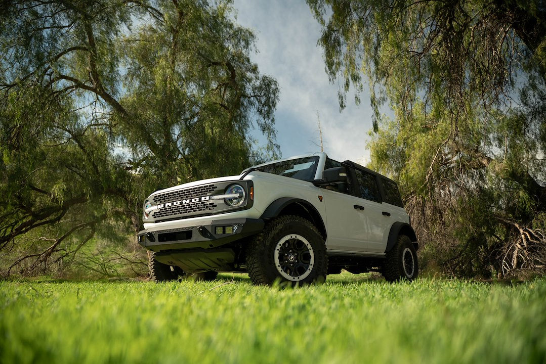 Dv8 Offroad Fbbr-06 Bumper||ford-Bronco-Oe-Plus-Series-Front-Bumper-V2-Acc-Installed-1.Jpg||94||dv8fbbr06||1627041