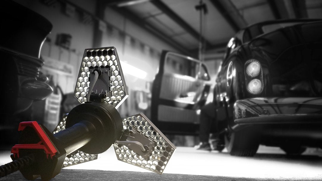 Stkr Concepts 00177 Flashlight||stkr_Trilight_Droplight_Garage_2.Jpg||95||s8k00177||1323226